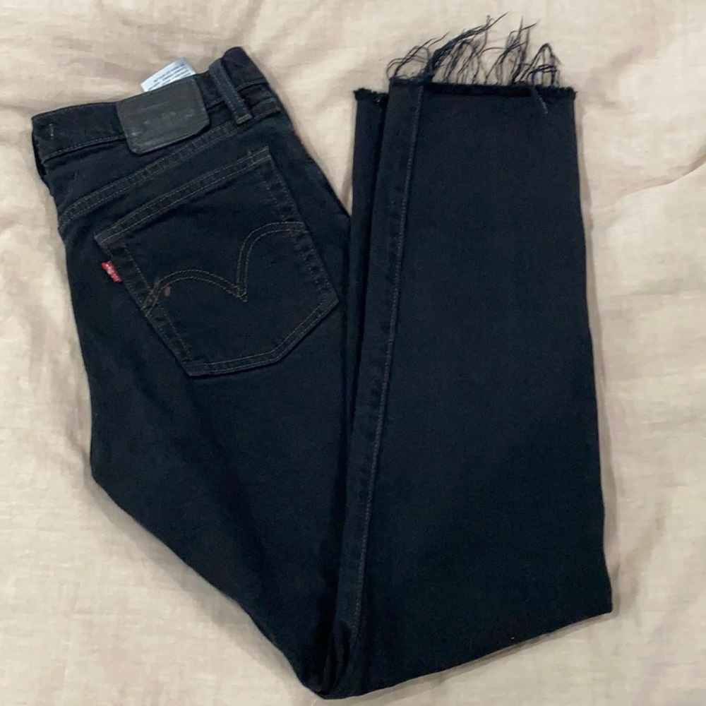 Levi Wedgie Fit Jeans